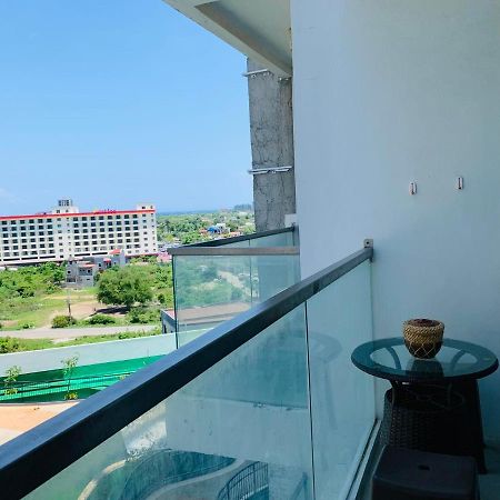 The Mactan Town Hotel Lapu-Lapu City Buitenkant foto